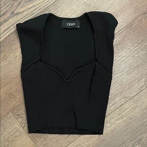 Cider Black Structured Sweetheart Knit Crop